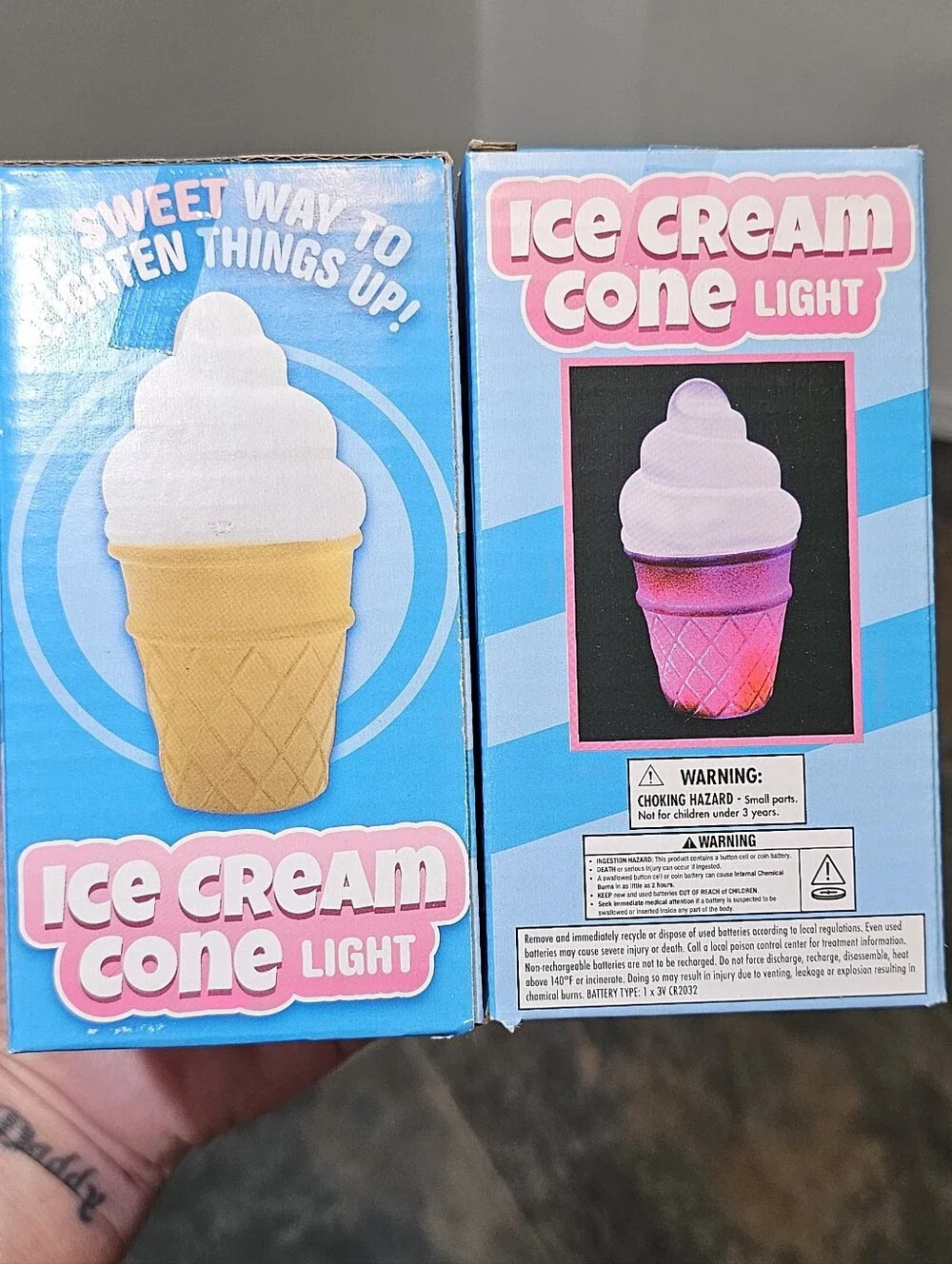 TABLETOP LIGHTS!! Alien OR Ice cream! -  CHOOSE 1 (I have 2 of each)